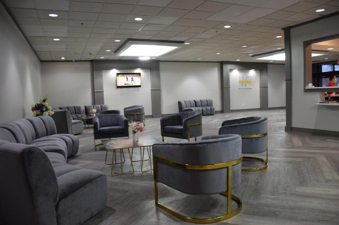 E Hotel Banquet & Conference Center أديسون المظهر الخارجي الصورة