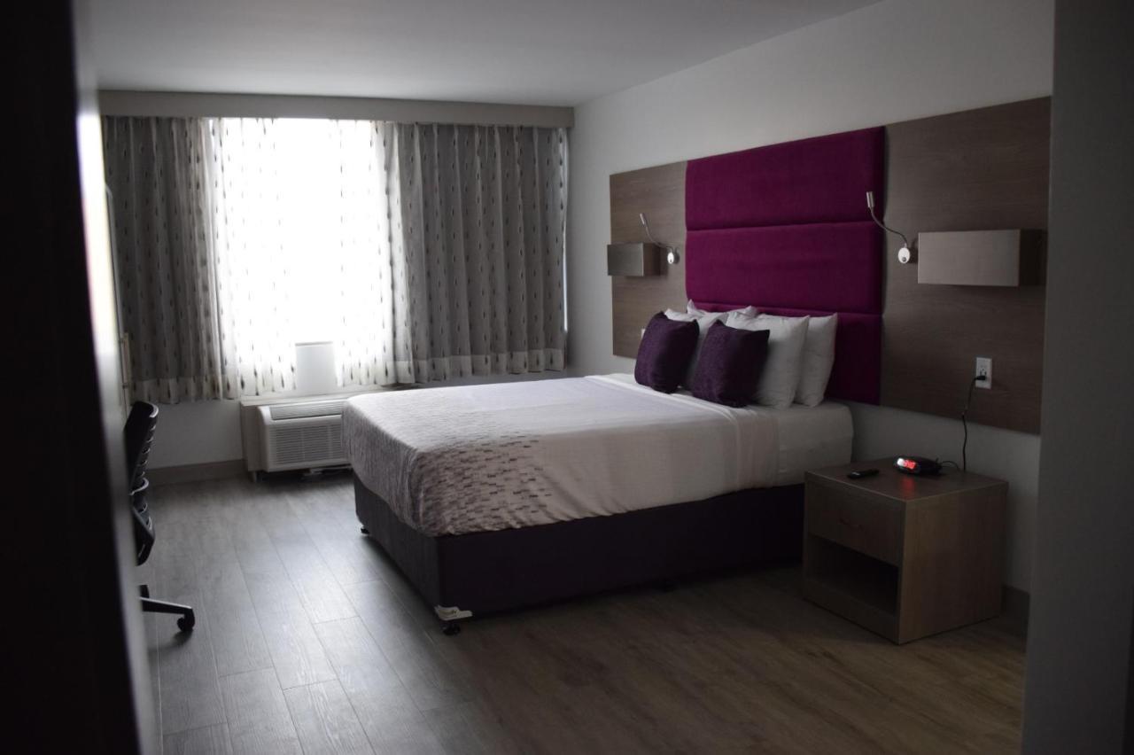 E Hotel Banquet & Conference Center أديسون المظهر الخارجي الصورة